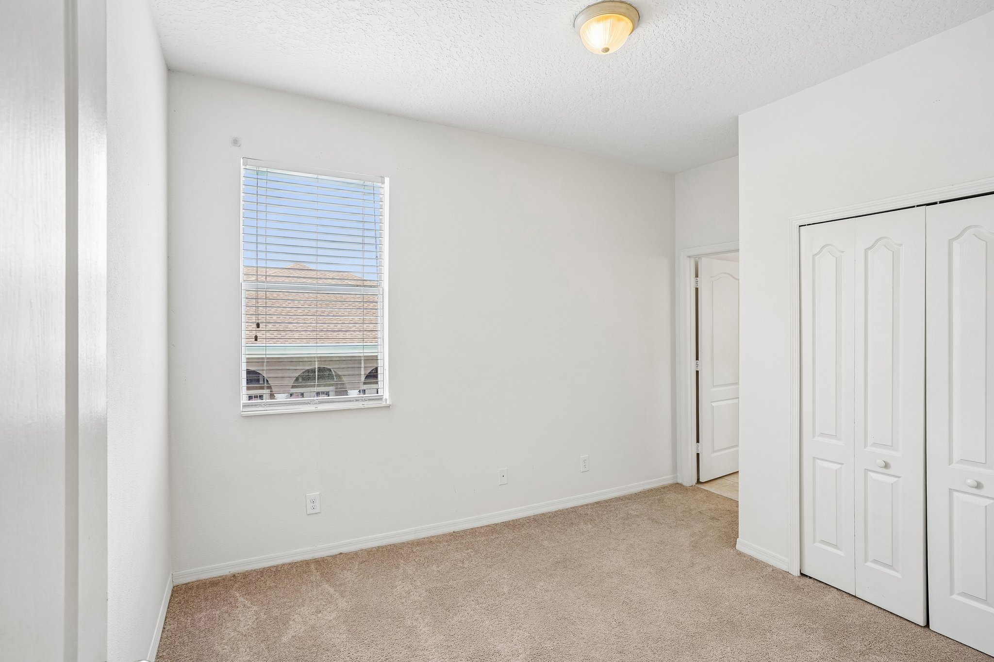 Victoria Pines Dr 150-S2805-030.jpg