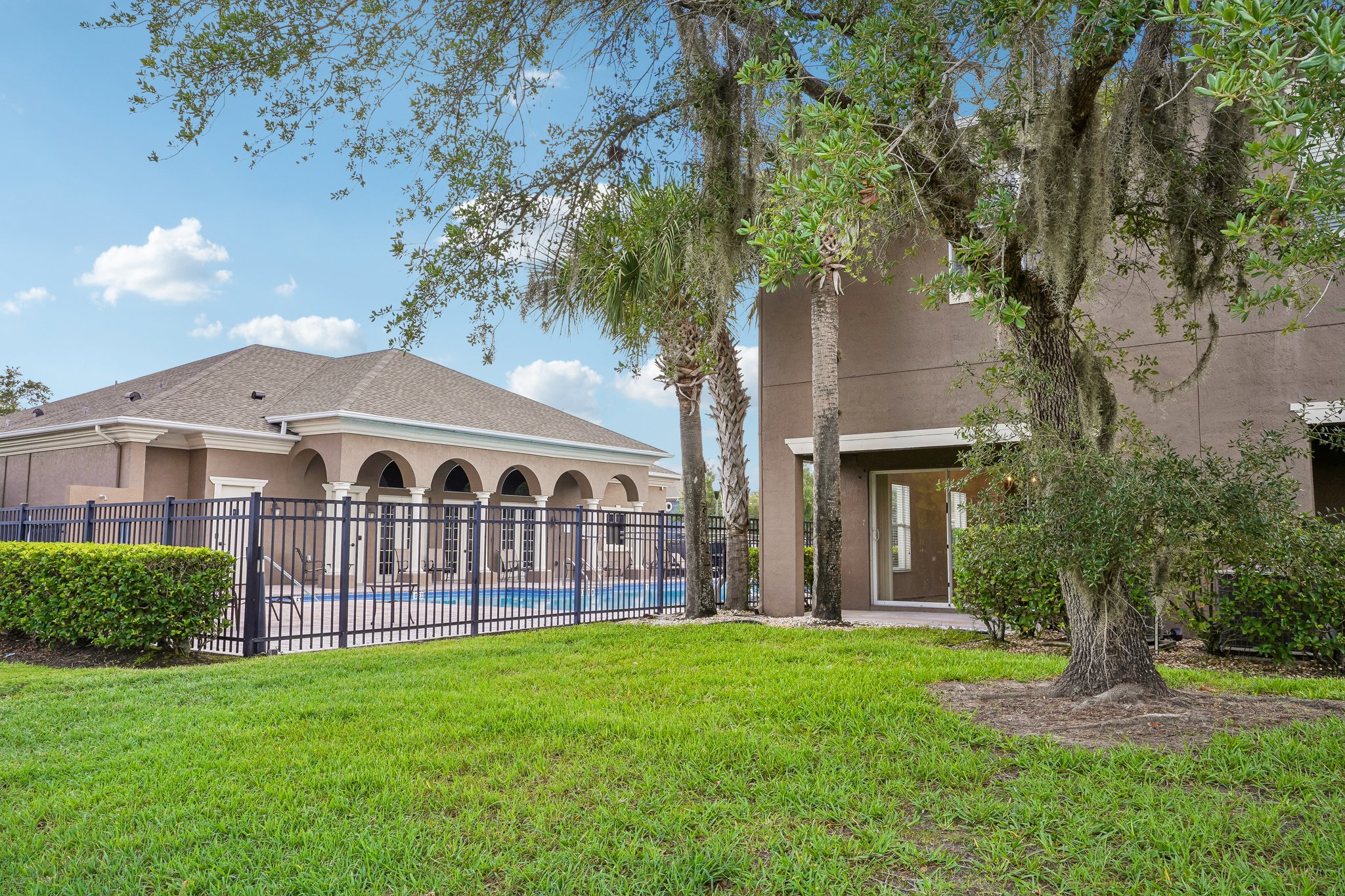 Victoria Pines Dr 150-S2805-035.jpg