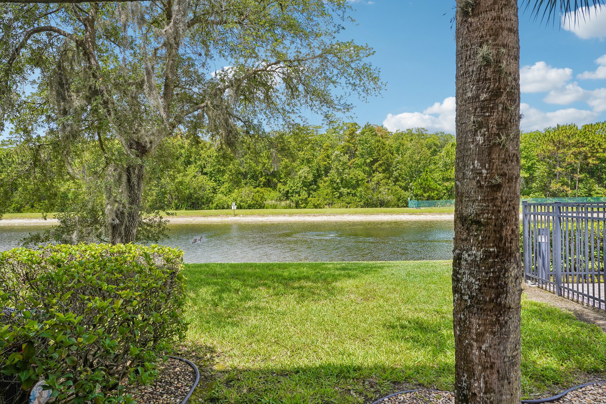Victoria Pines Dr 150-S2805-040.jpg