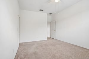 Victoria Pines Dr 150-S2805-019.jpg