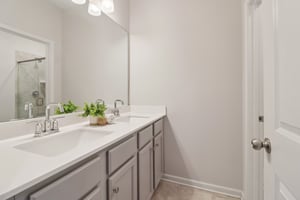 Creek Hollow-S2011-047.jpg