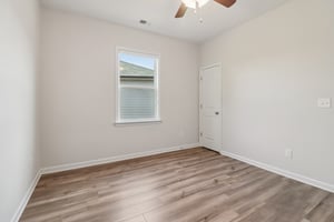 Creek Hollow-S2011-055.jpg