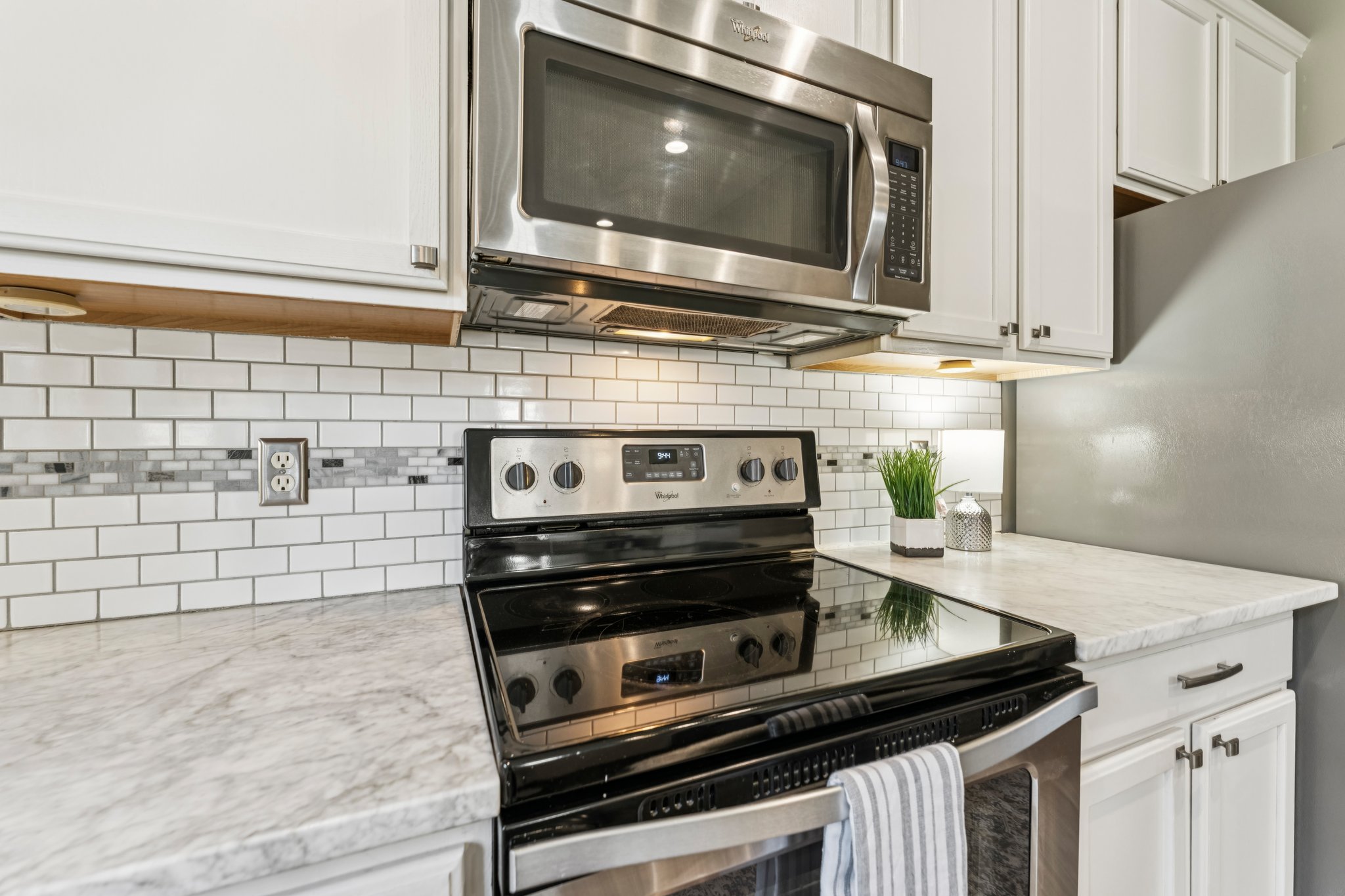 Saddle Creek Dr-S1409-014.jpg