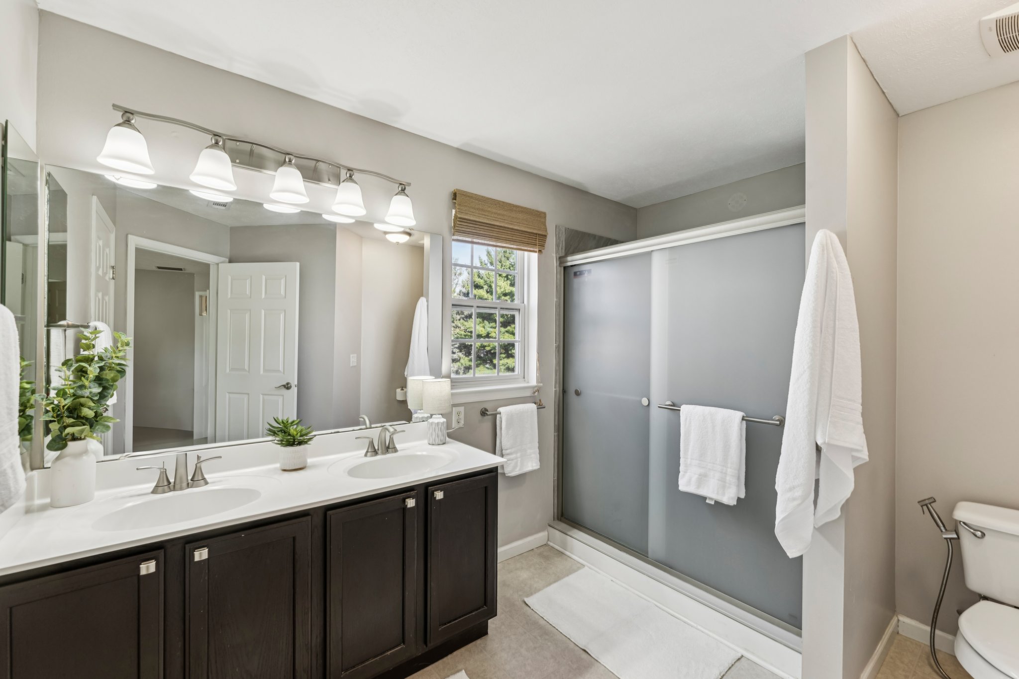 Saddle Creek Dr-S1409-022.jpg