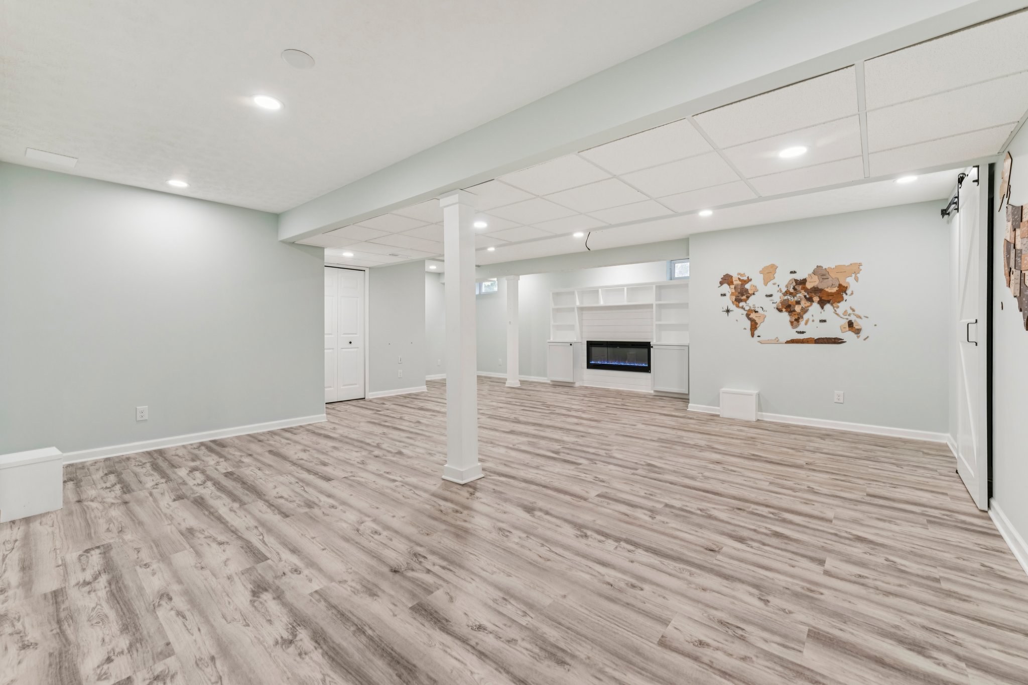 Saddle Creek Dr-S1409-045.jpg