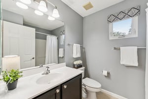 Saddle Creek Dr-S1409-033.jpg