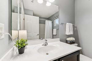 Saddle Creek Dr-S1409-034.jpg