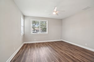 4th Ave N-S0807-023.jpg