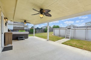 Volunteer Way-S1208-032.jpg