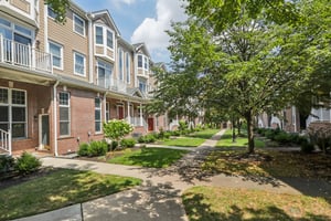 Oswego Ct-S1707-003.jpg