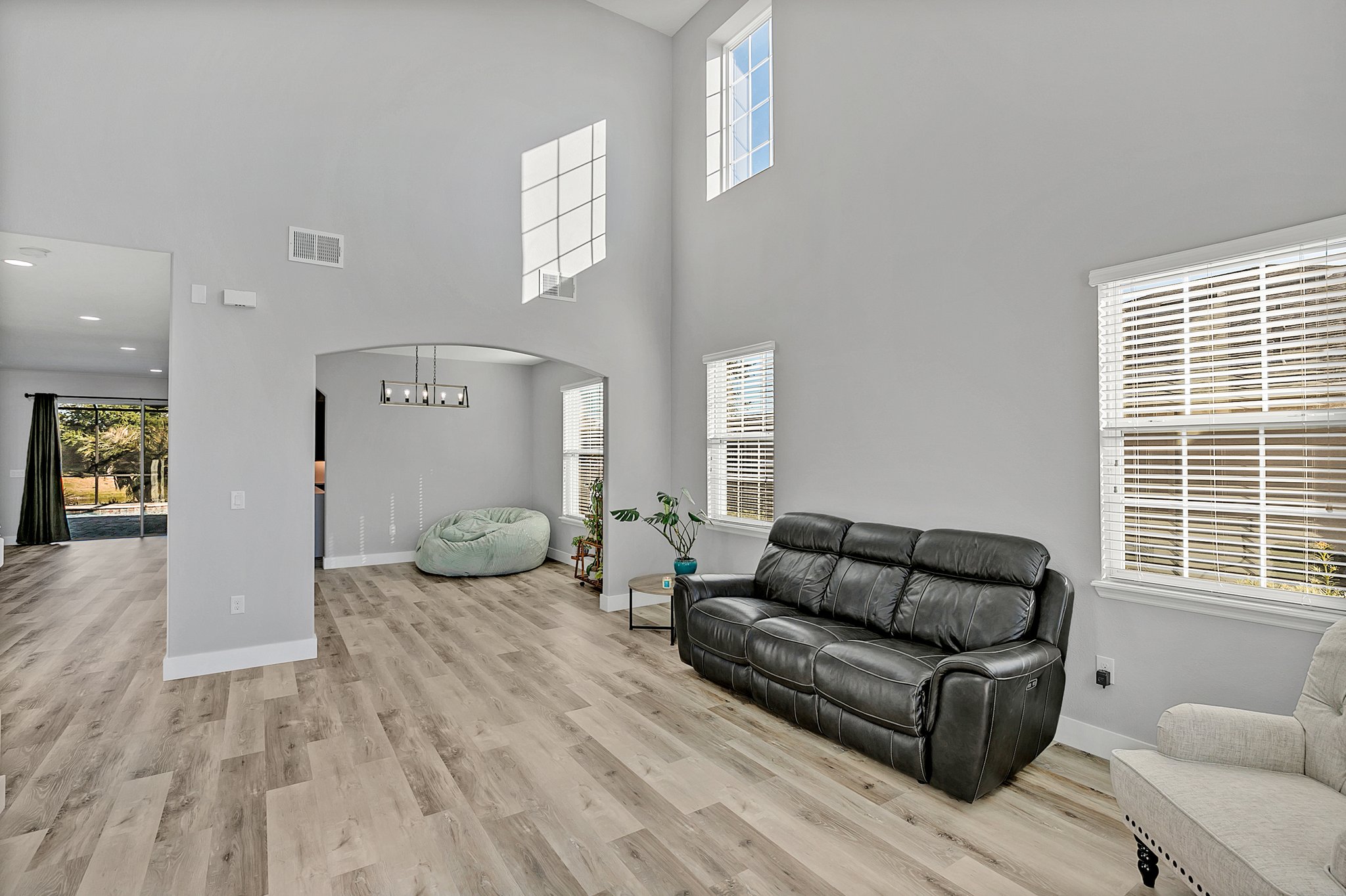 351 W Victoria Trails Blvd, DeLand, FL 32724, USA Photo 9