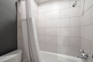  Photo 37