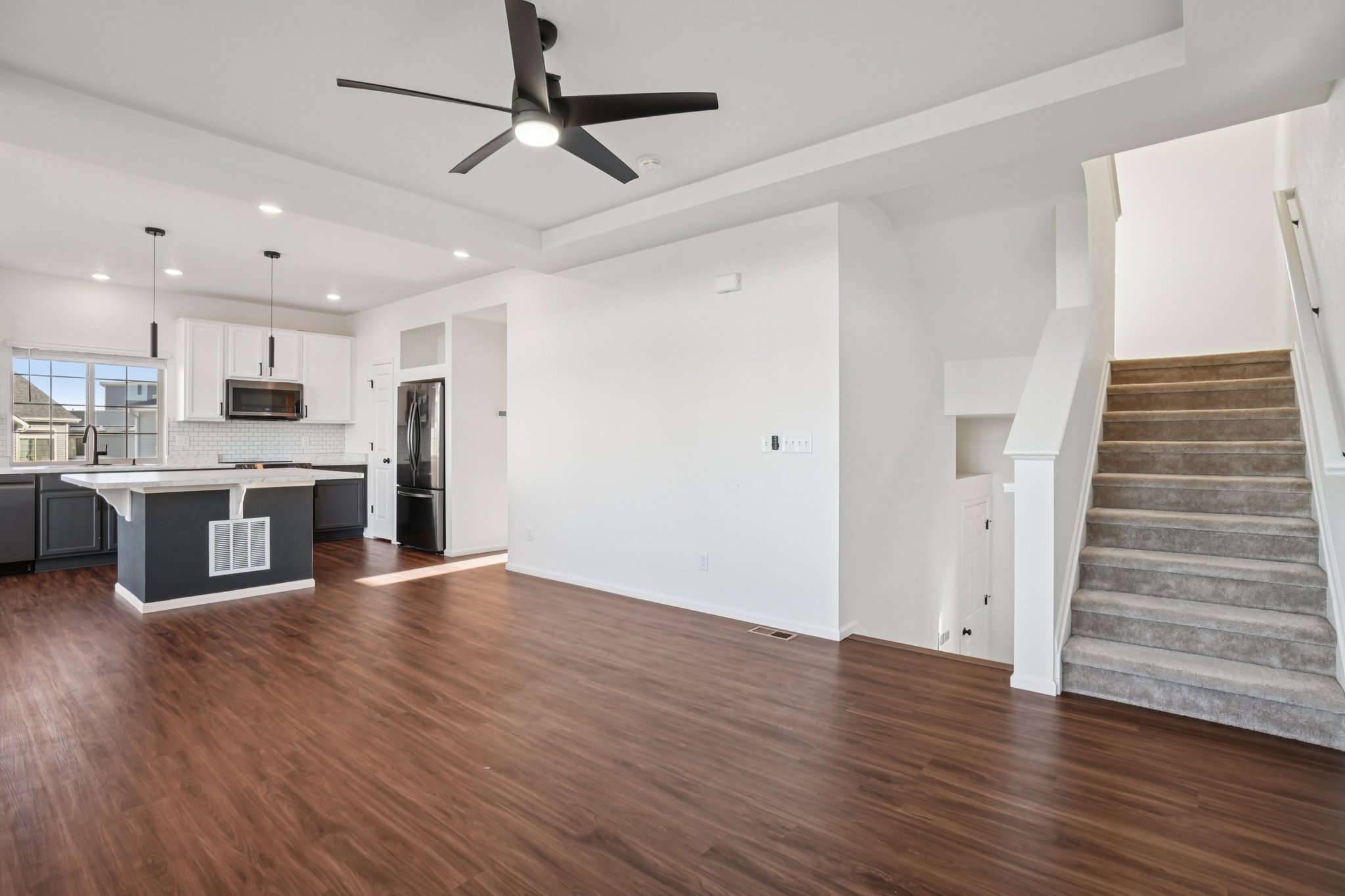 Valleywood Ct-S2110-006.jpg