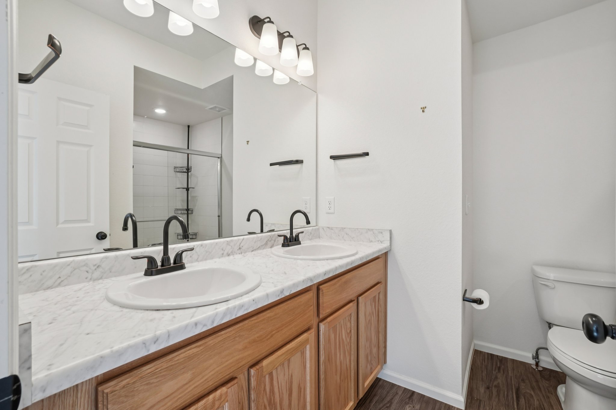 Valleywood Ct-S2110-015.jpg