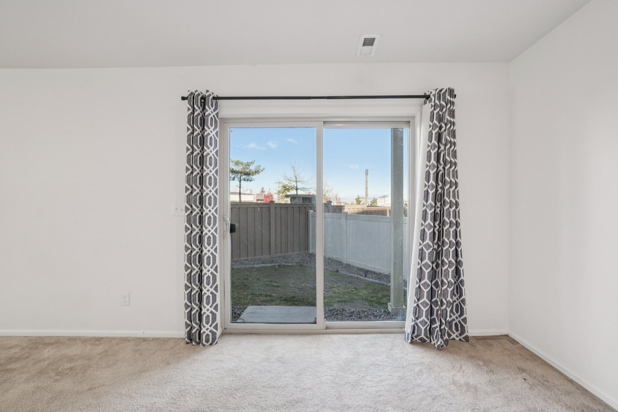 Valleywood Ct-S2110-018.jpg