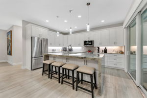 Breakfast Bar - Kitchen