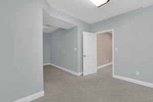  Photo 34