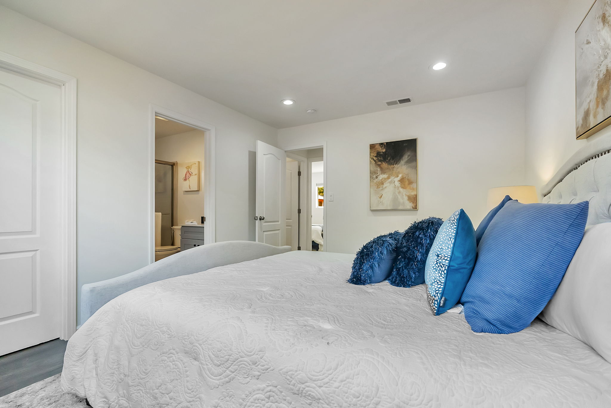 028_35128 Cabrillo Dr