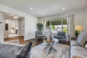 011_35128 Cabrillo Dr