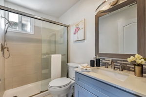 031_35128 Cabrillo Dr