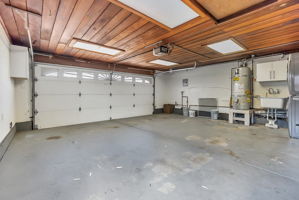 032_35128 Cabrillo Dr