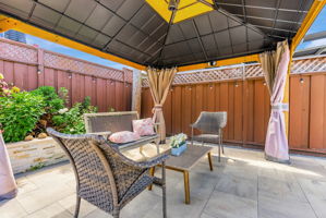 036_35128 Cabrillo Dr