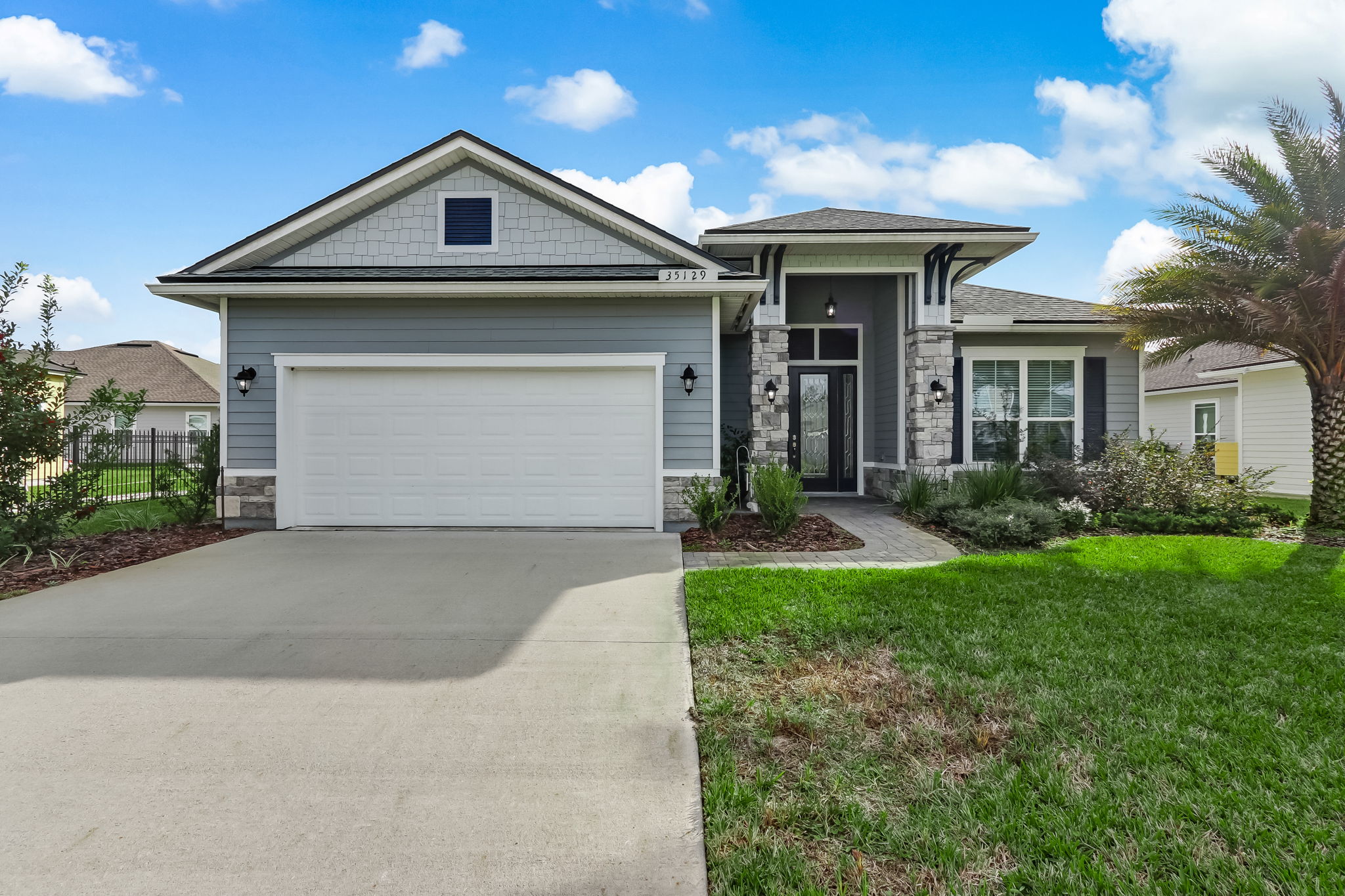 Welcome to 35129 Mimosa Parke Pl