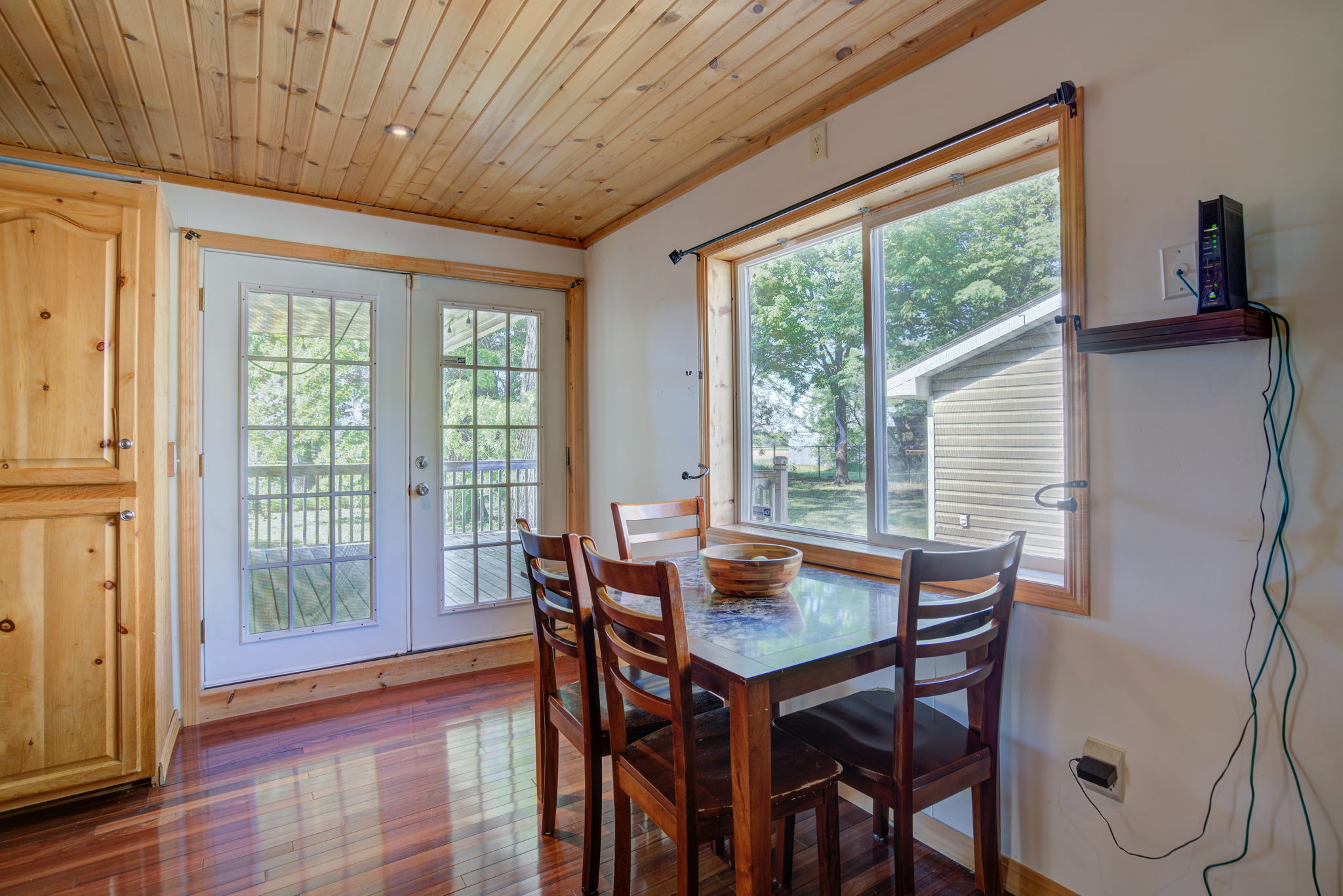 Dine-In Kitchen--doors lead to back porch