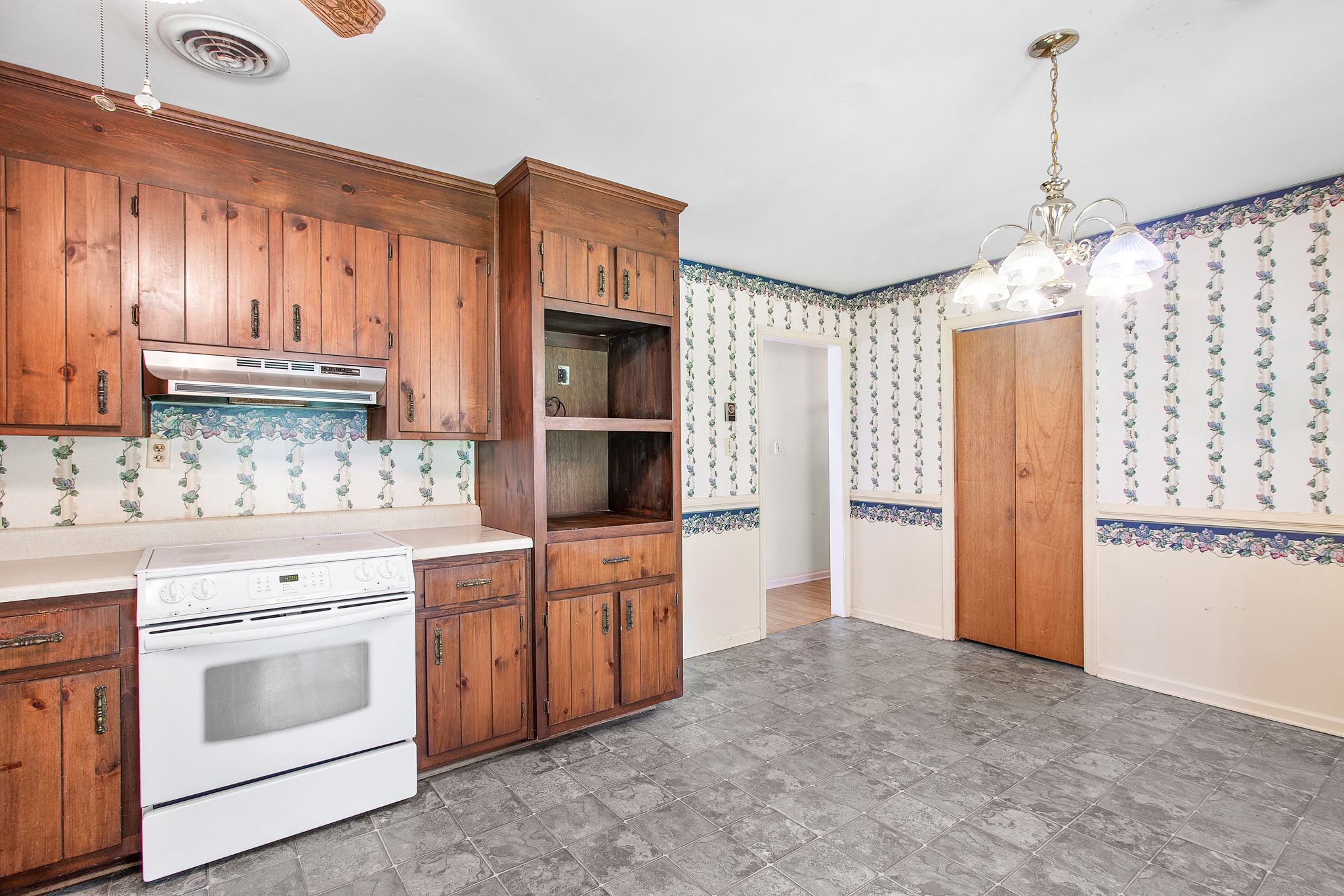 15-Kitchen
