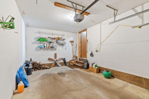  Photo 35