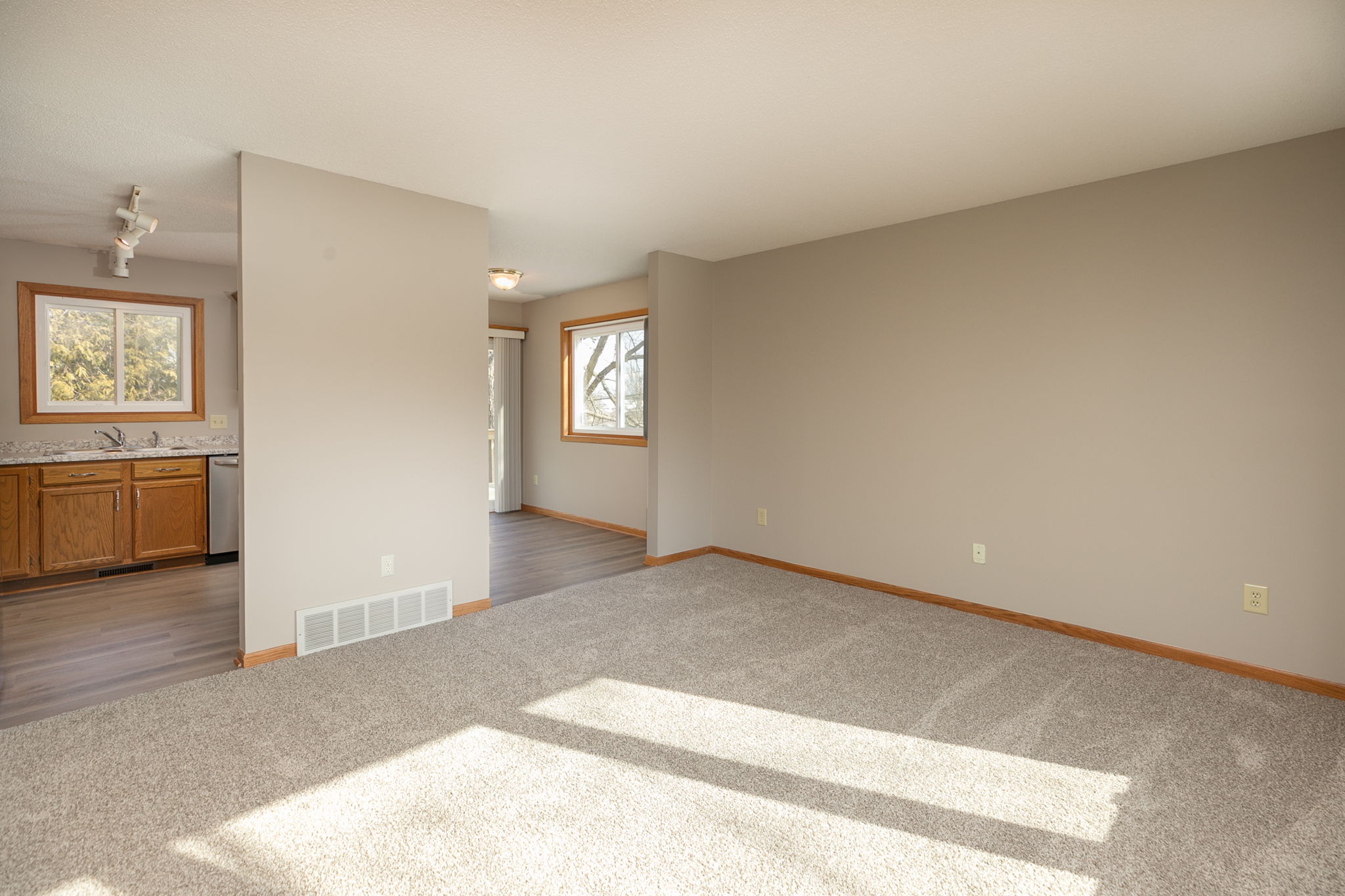 06-Living Room