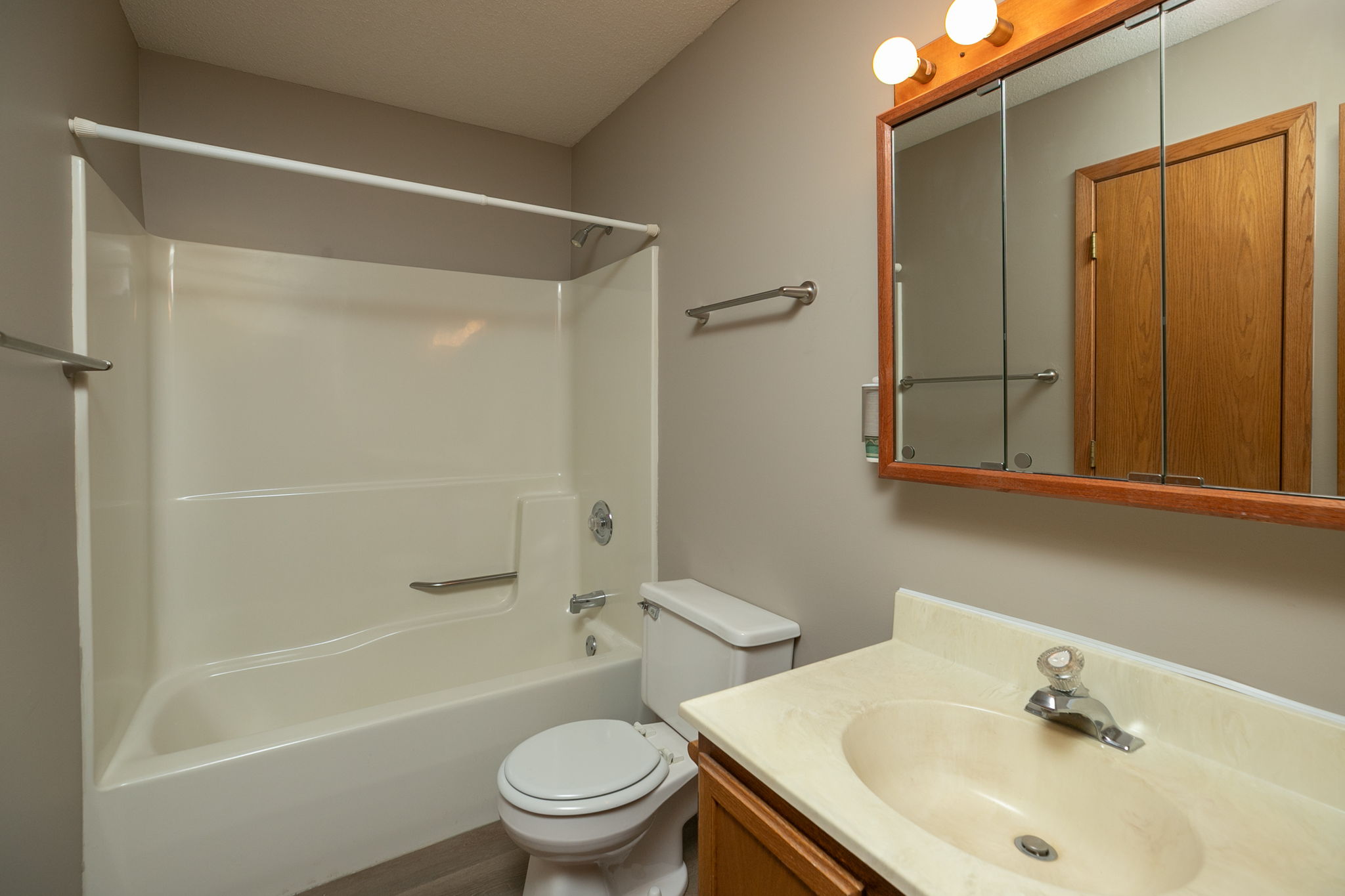 18-Bathroom