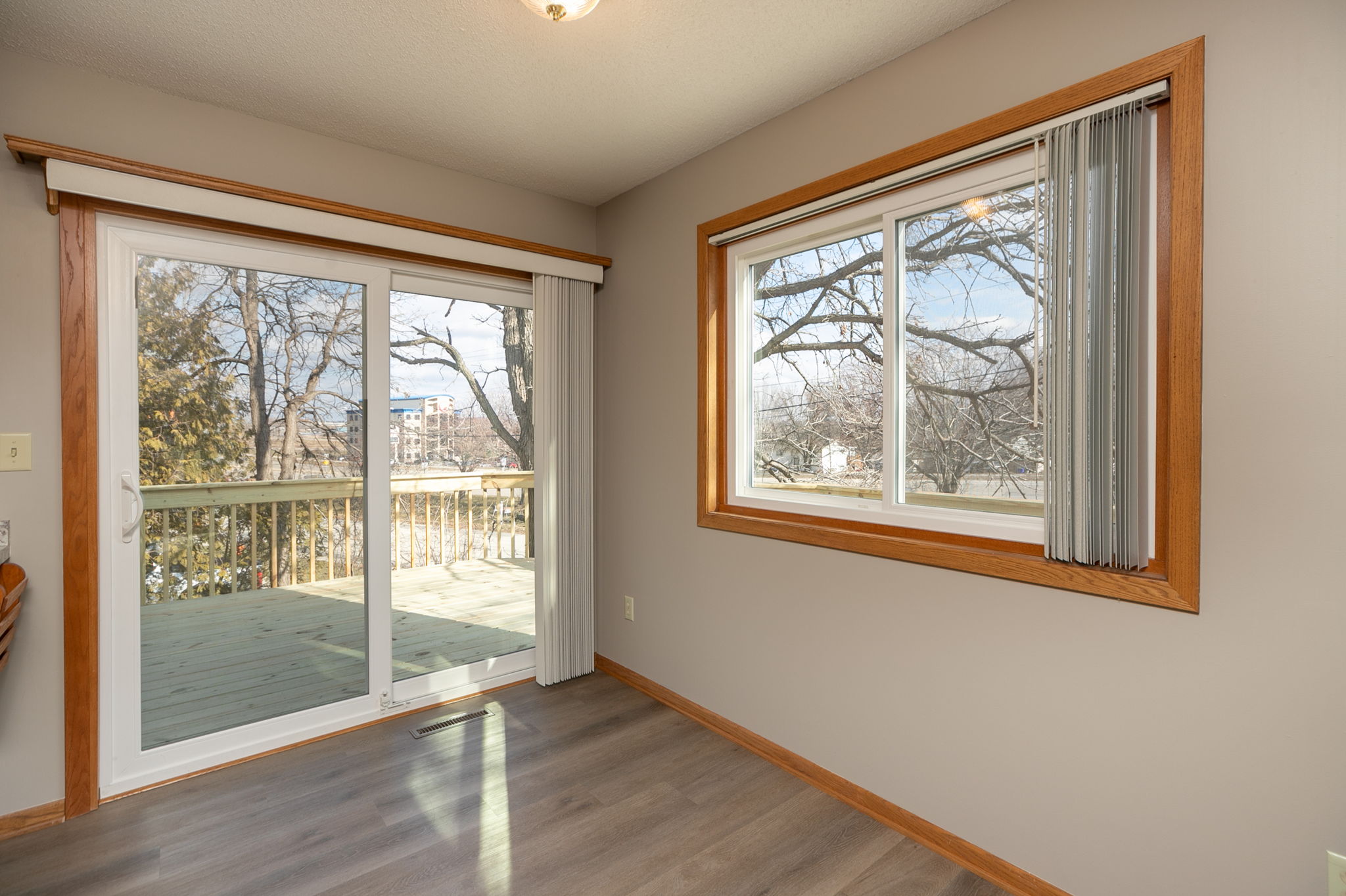 07-Dining Room