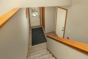 19-Foyer