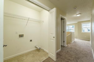  Photo 34