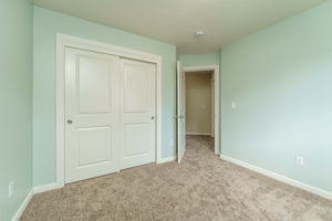  Photo 36