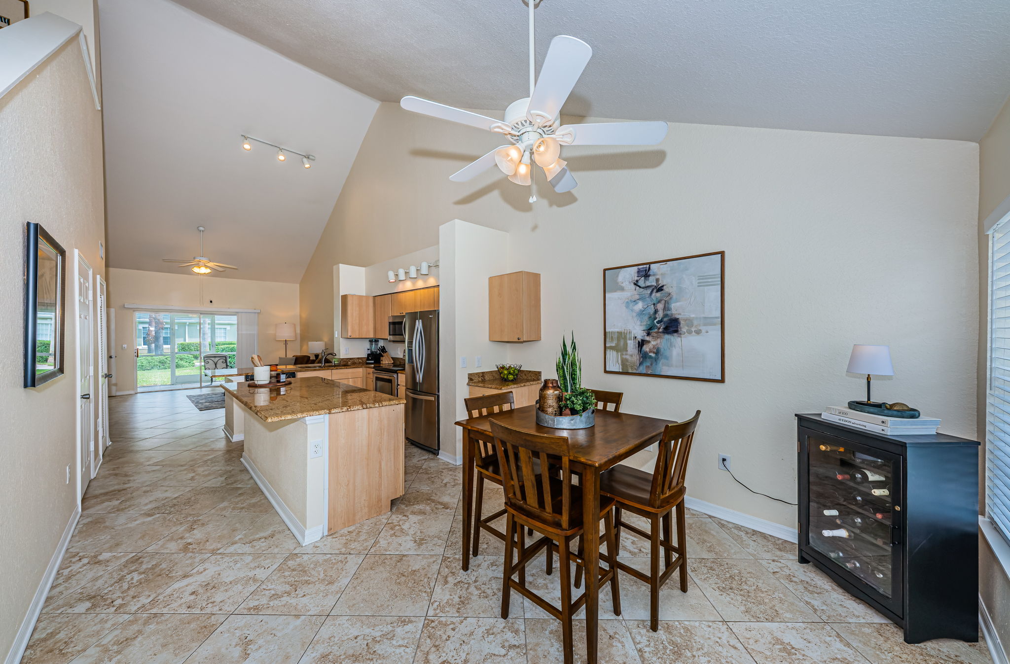 Dining Room & Kitchen