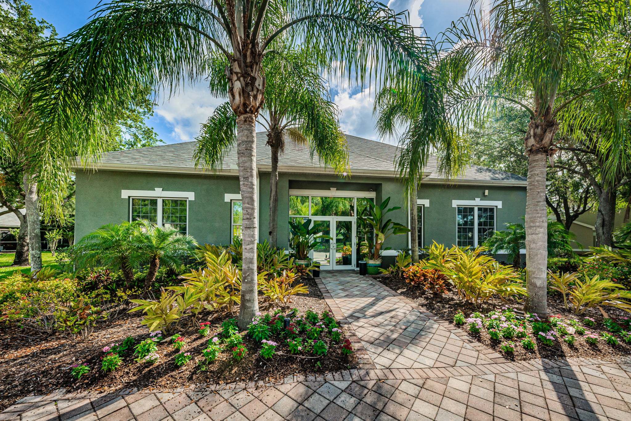 2-Clubhouse