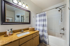 Primary Bathroom 1b