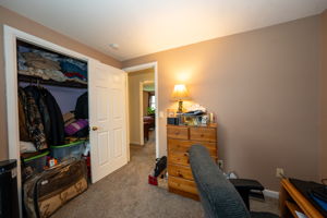  Photo 33