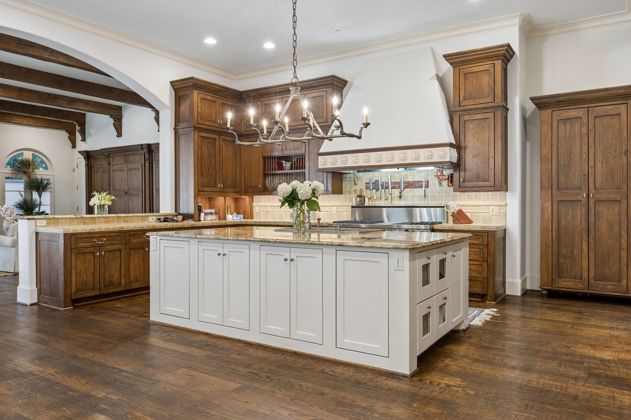 3516Beverly_014