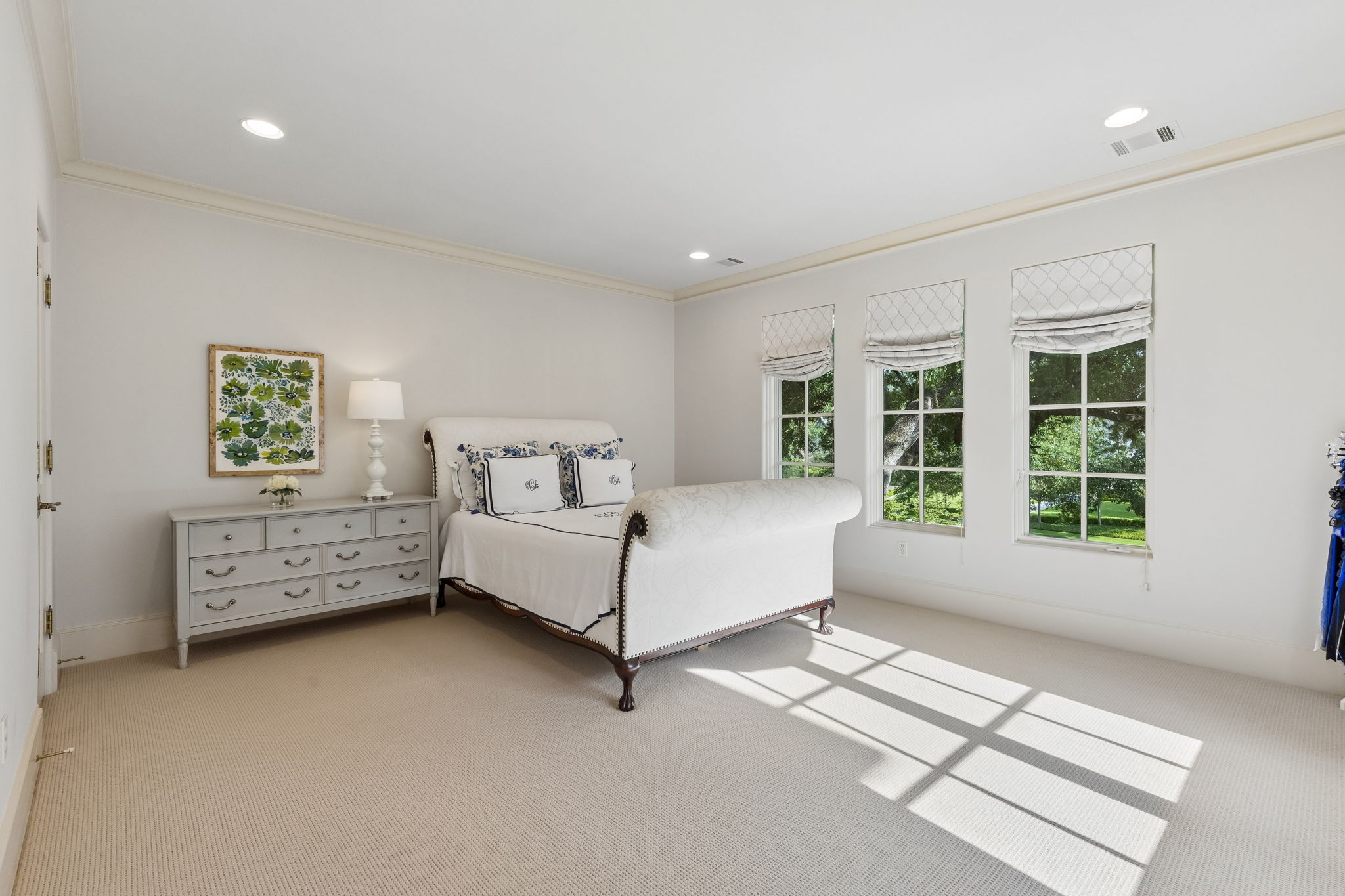 3516Beverly_040