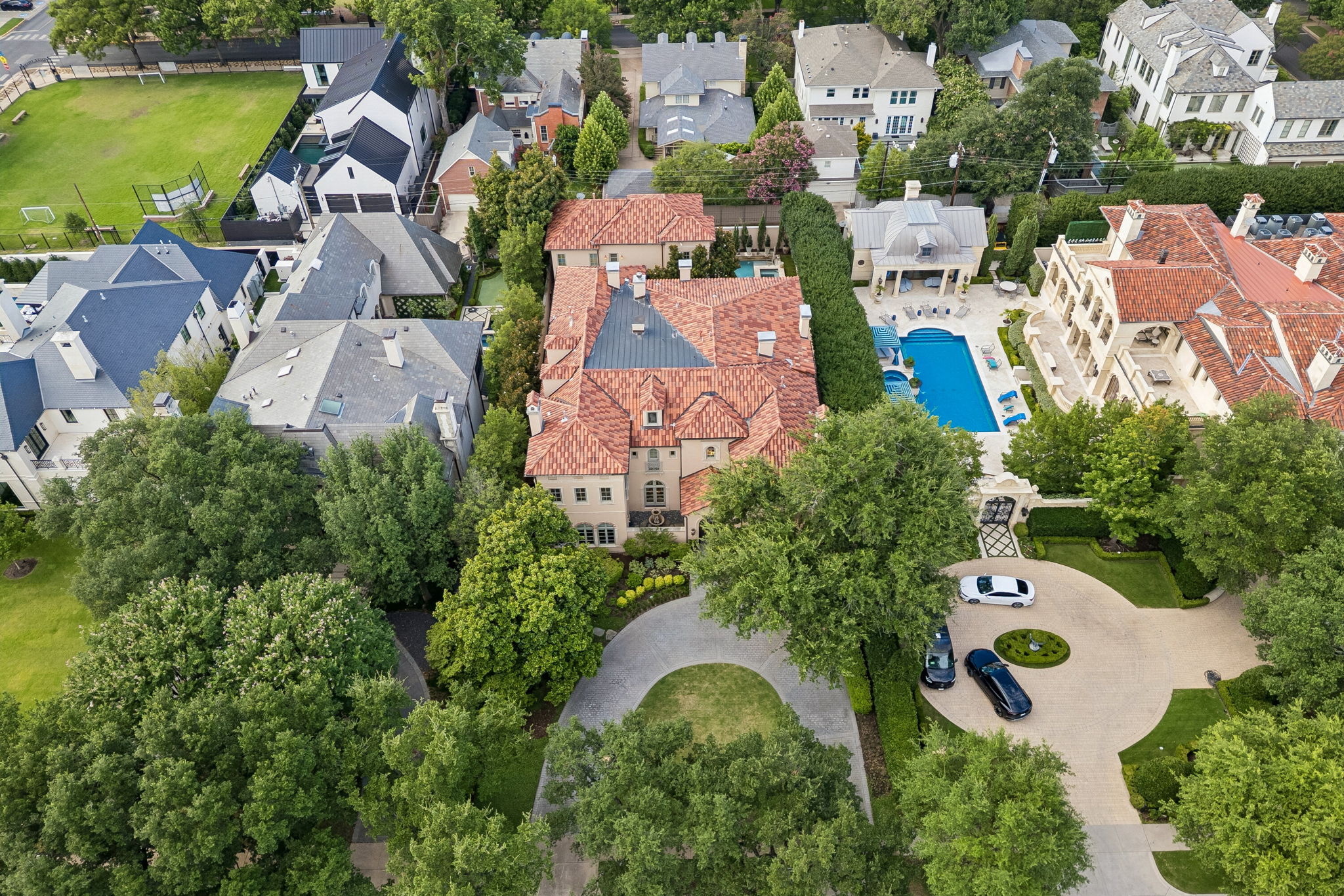 3516Beverly_056