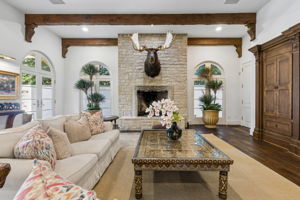 3516Beverly_010