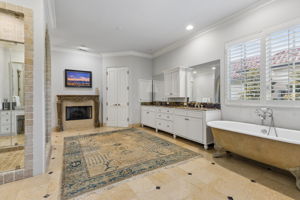 3516Beverly_032