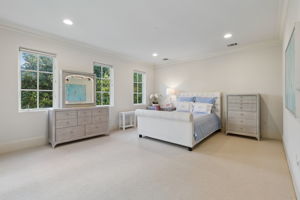 3516Beverly_042