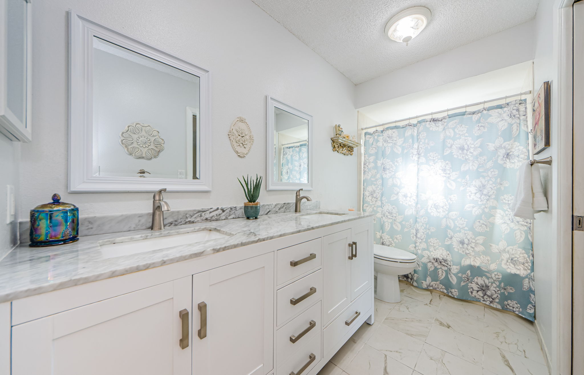 Bathroom 2a