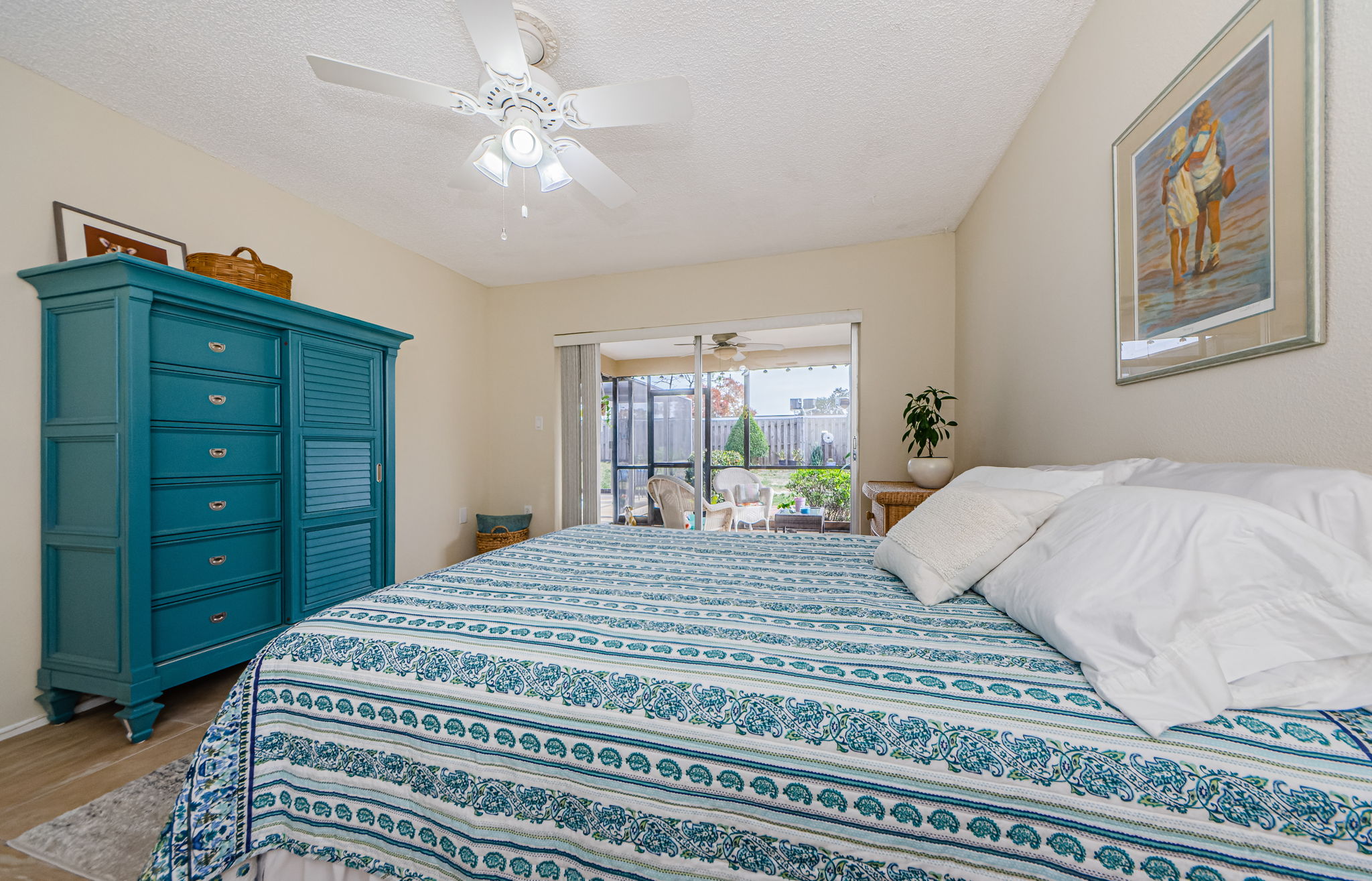 Master Bedroom 1b