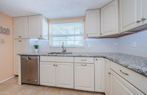 Kitchen 4