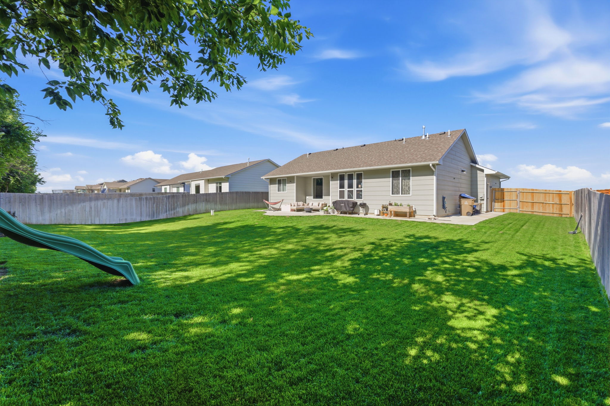  Photo 35